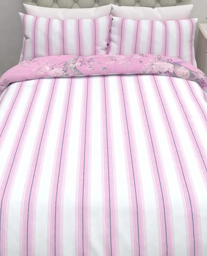 Belvedere Printed Fuchsia Duvet Cover