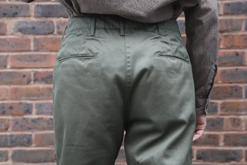 Buzz Rickson original Spec Chinos in Olive BR40025A