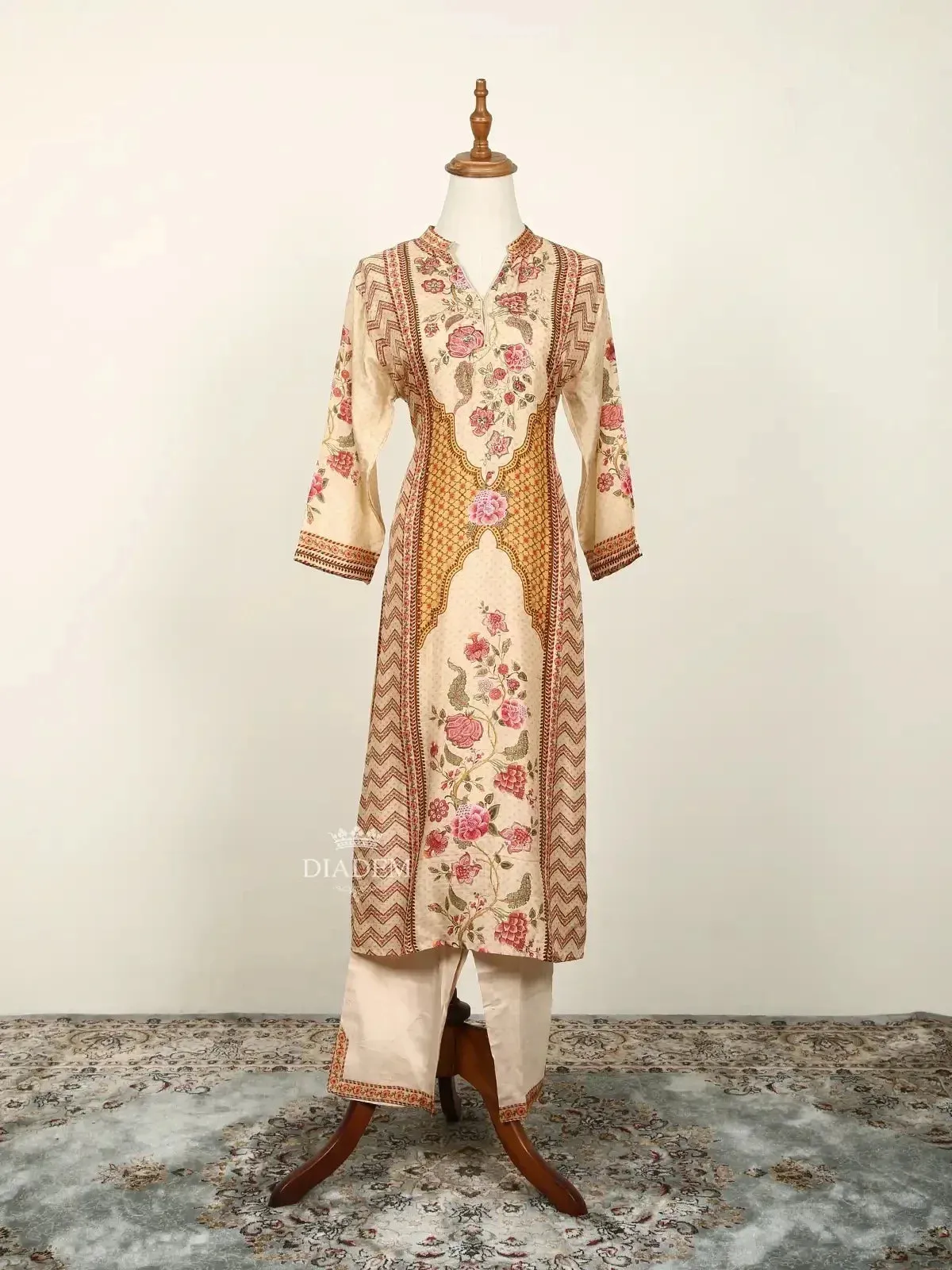 Cream Straight Cut Suit Adorned with Floral Prints and Sequins