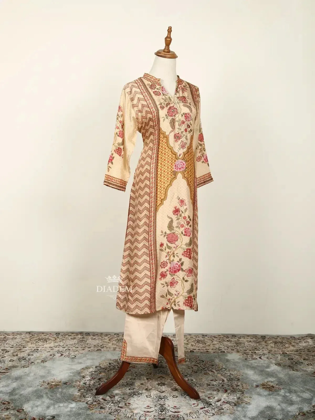 Cream Straight Cut Suit Adorned with Floral Prints and Sequins