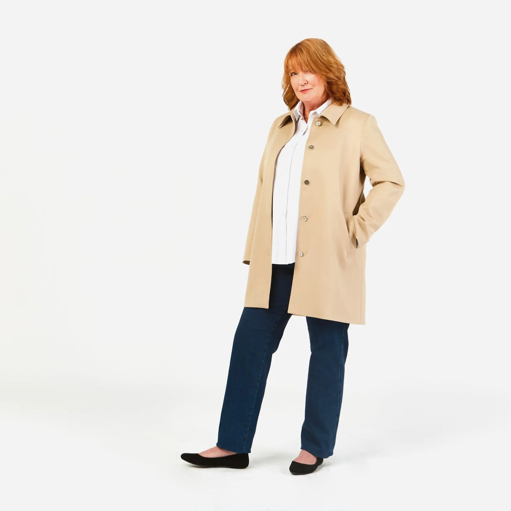 Junction Trench Coat in a Standing Cut with Magnetic Closures