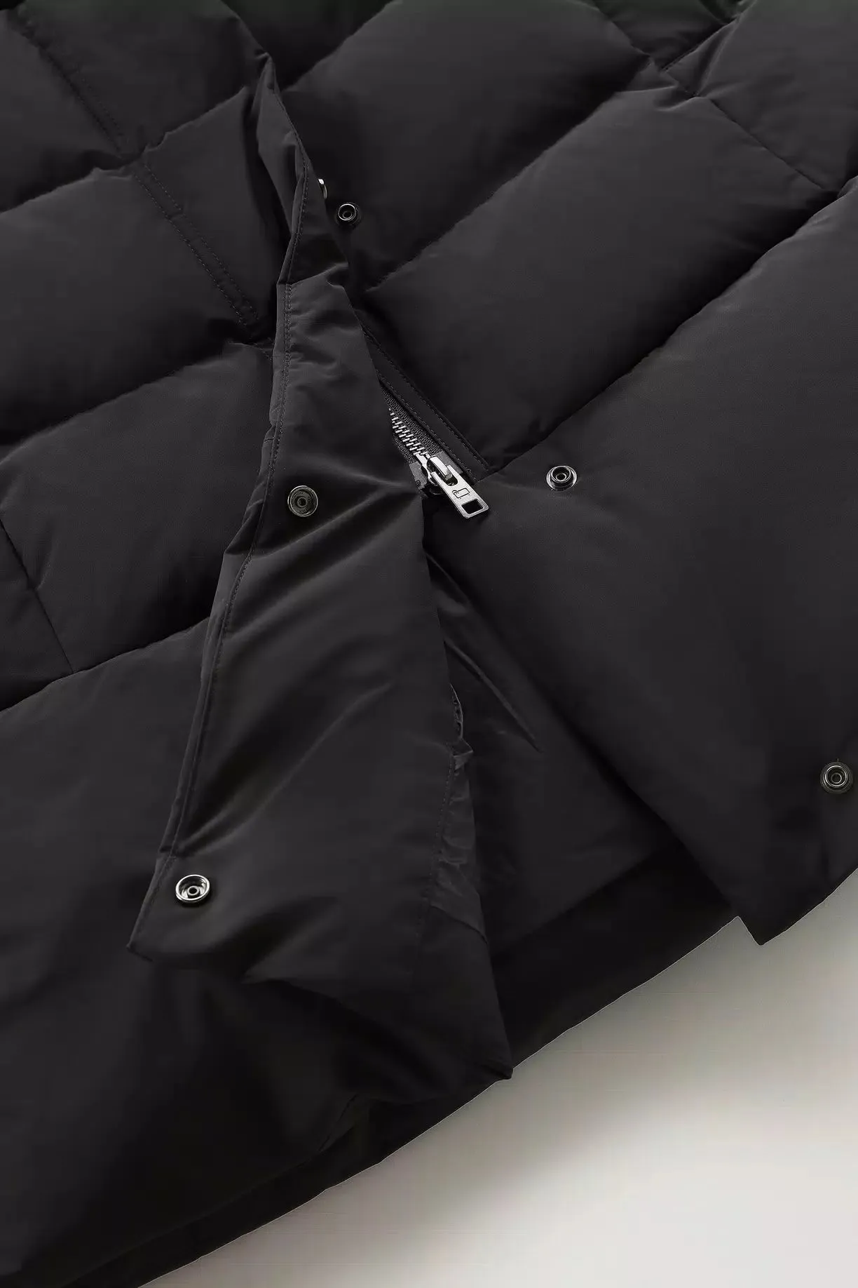 Puffy Prescott Black Parka in Urban Touch