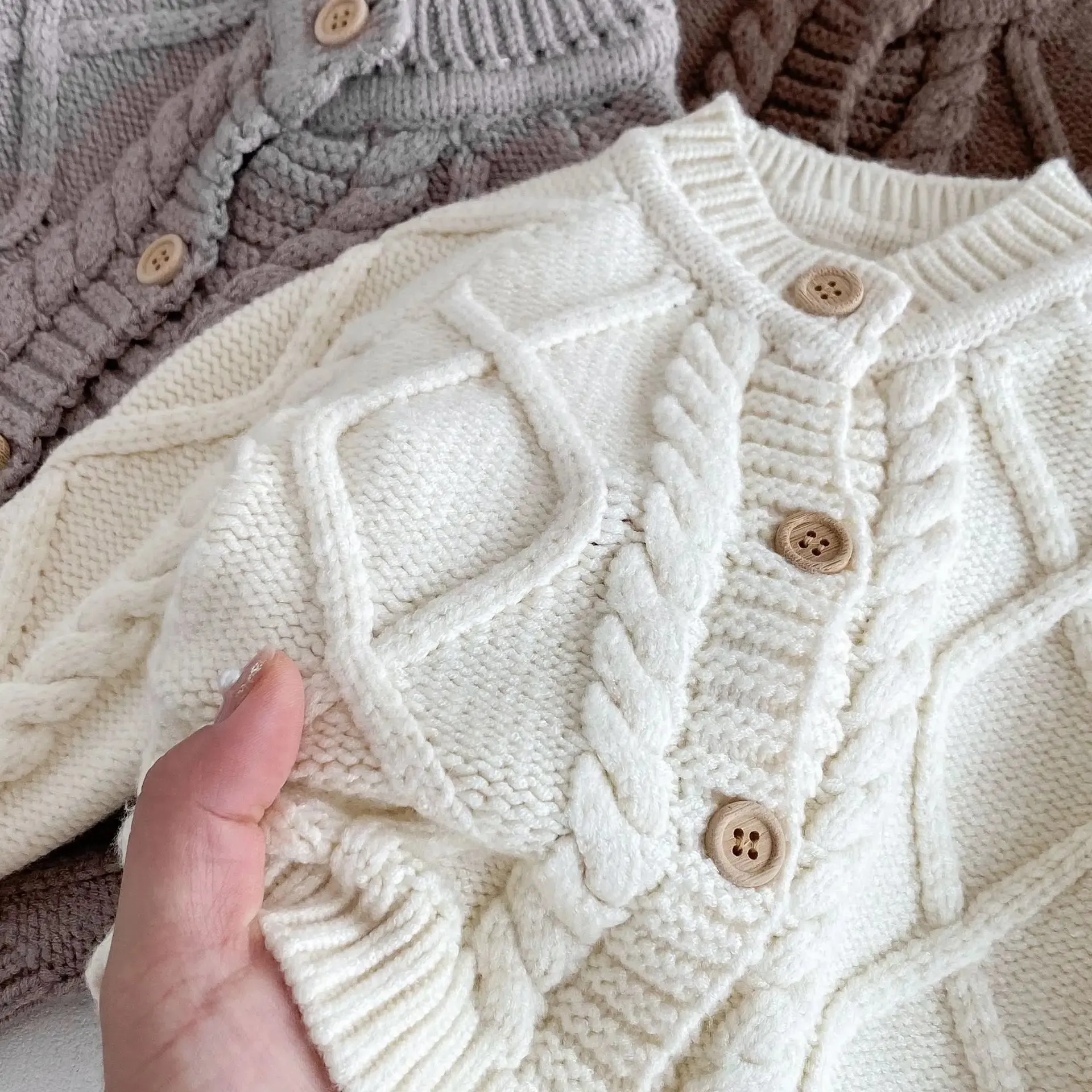 Thick Cable Knit Cardigan